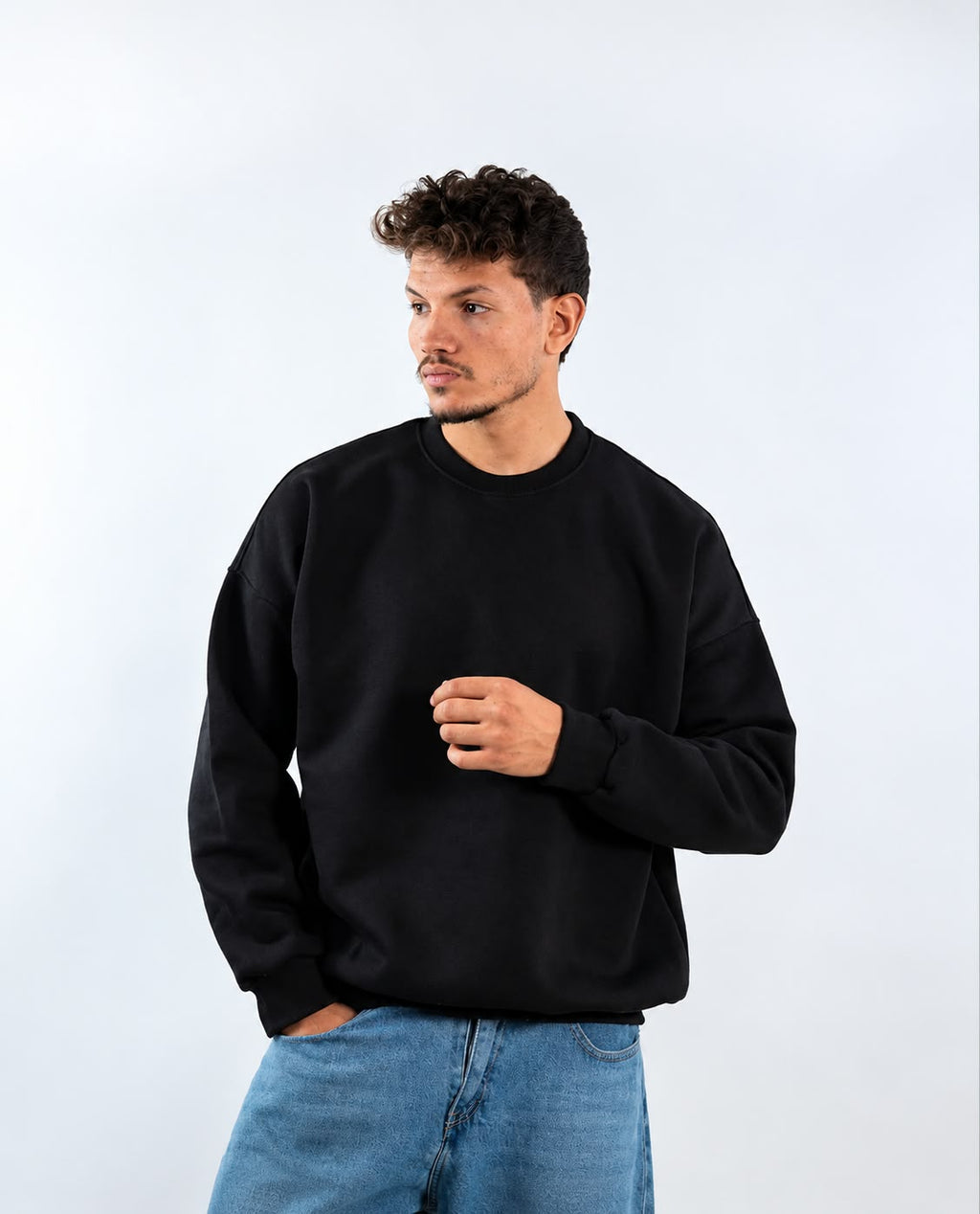OVER SIZED CREW NICK - BLACK
