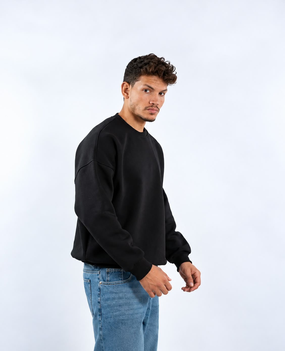 OVER SIZED CREW NICK - BLACK