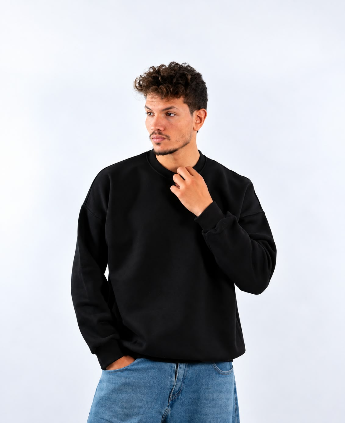 OVER SIZED CREW NICK - BLACK