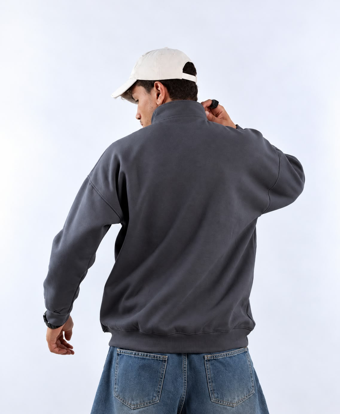 QUARTER ZIPPER - DARK GRAY